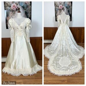 Fabulous Vintage 1970s/80s Ivory Satin Prairie Style Wedding Gown!